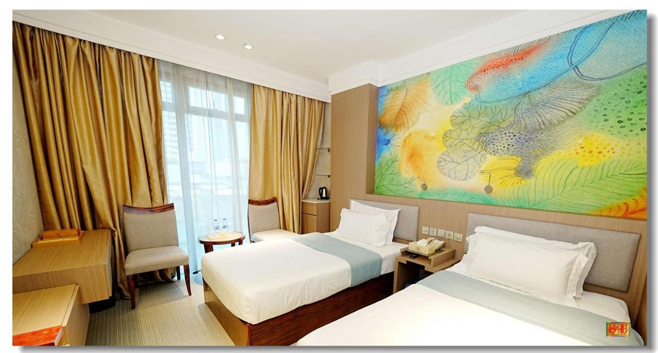 Pristinehotel Manila Eksteriør billede