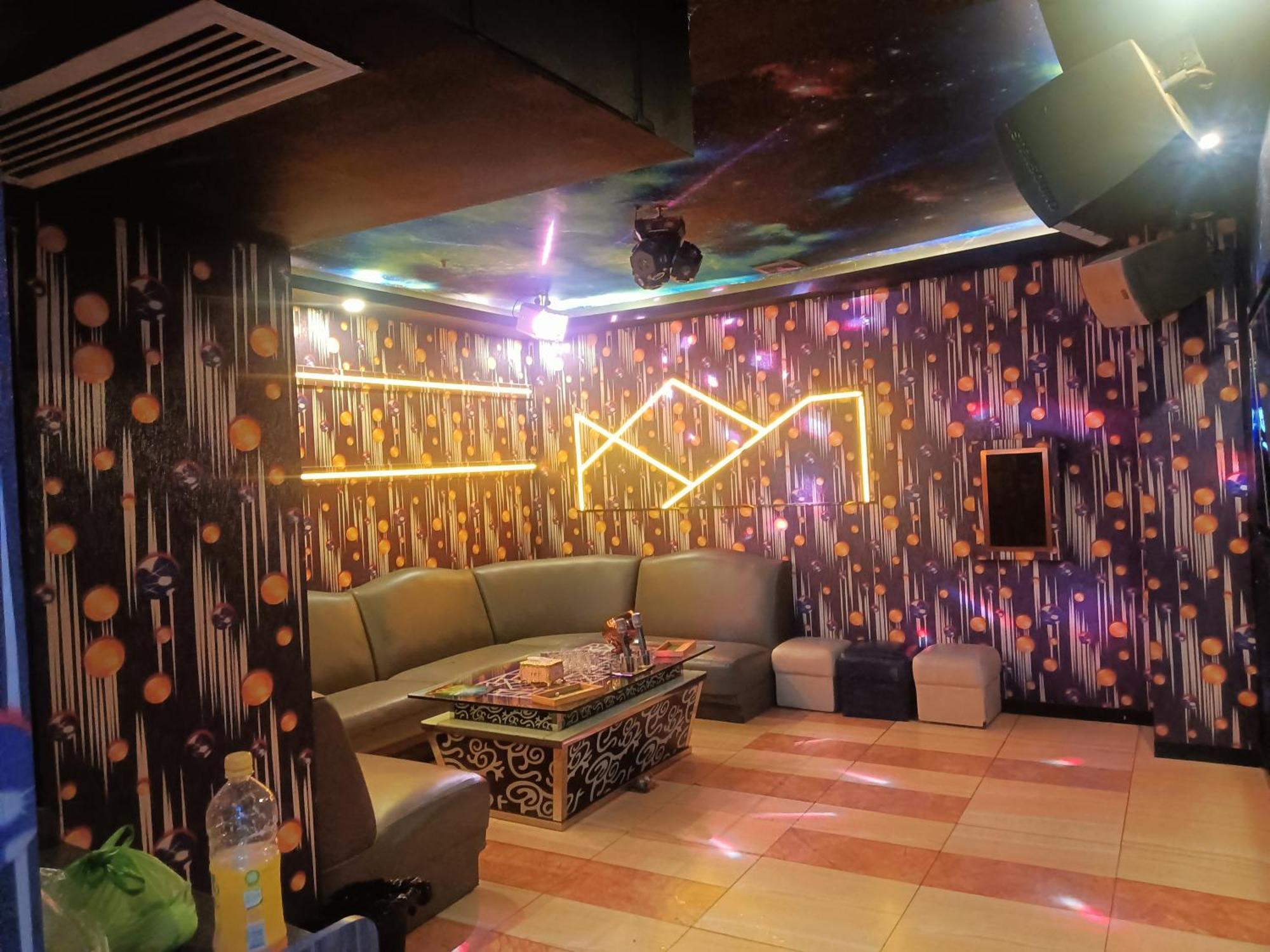Pristinehotel Manila Eksteriør billede