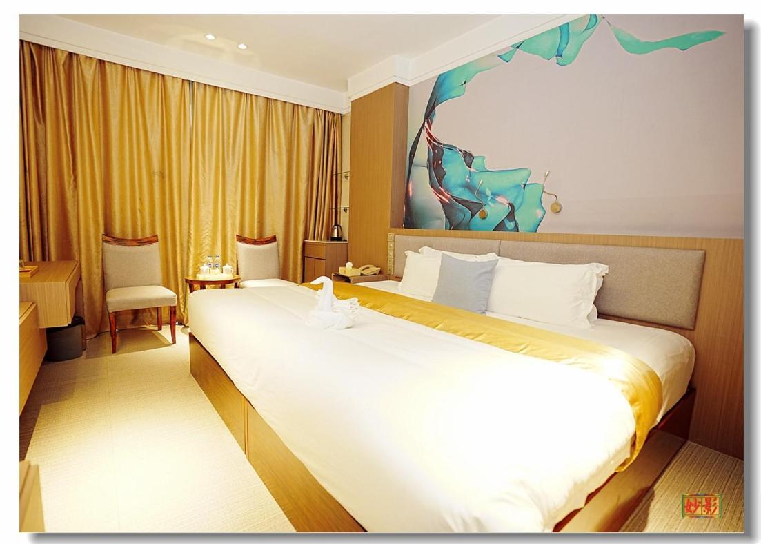 Pristinehotel Manila Eksteriør billede